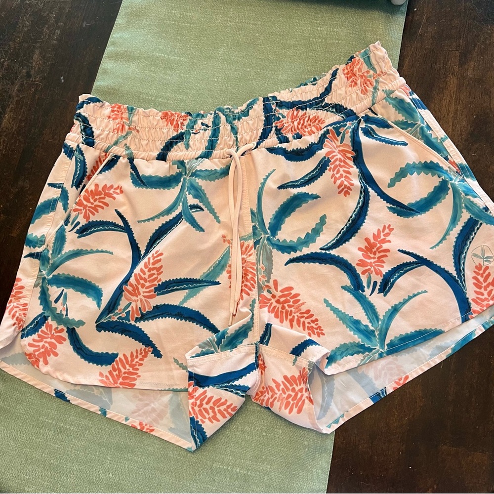 Carve Designs Pink Floral Drawstring Athletic Shorts